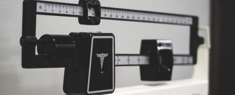 Balancing quantity and quality for selling success